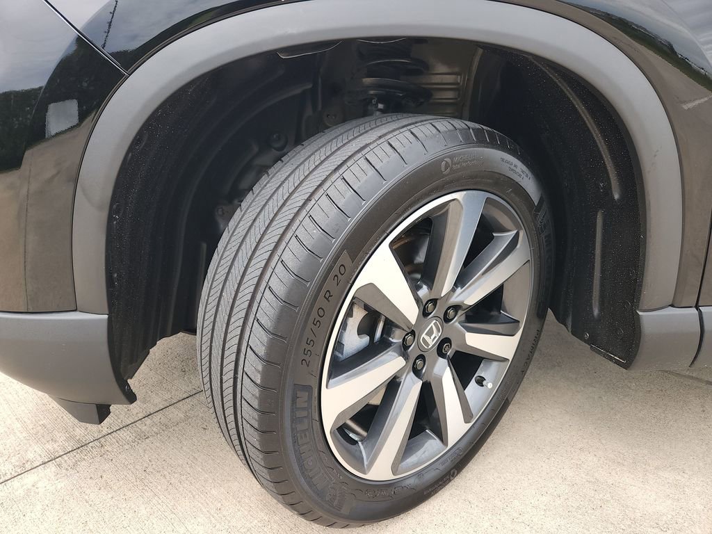 Used 2024 Honda Pilot Touring image 33