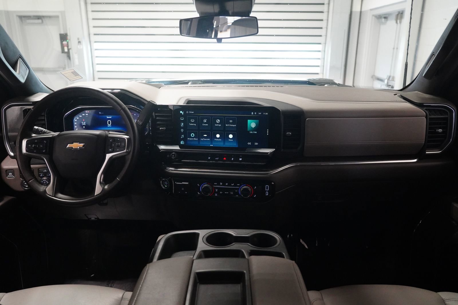 Used 2024 Chevrolet Silverado 2500 LT w/ Convenience Package AWD/4WD image 14