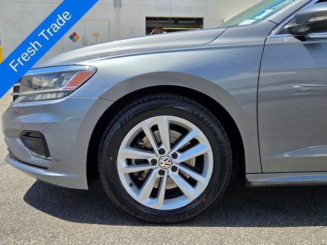 Certified 2020 Volkswagen Passat 2.0T SE w/ Sunroof Package FWD image 10
