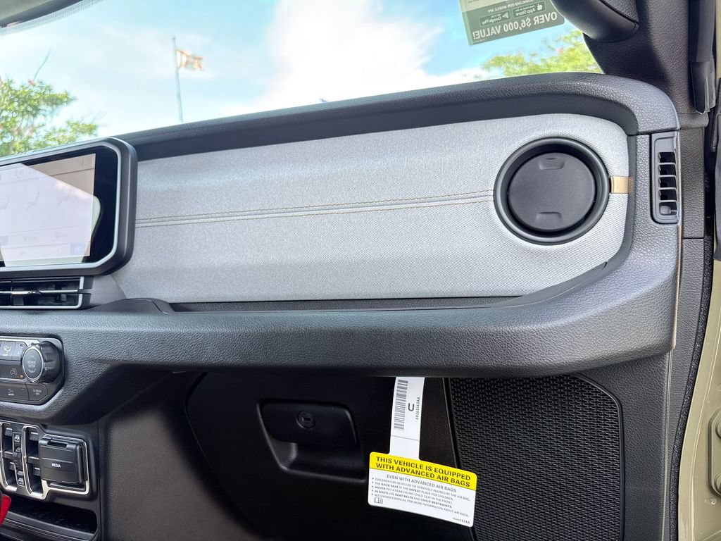 New 2026 Jeep Wrangler Unlimited Sport AWD/4WD image 31