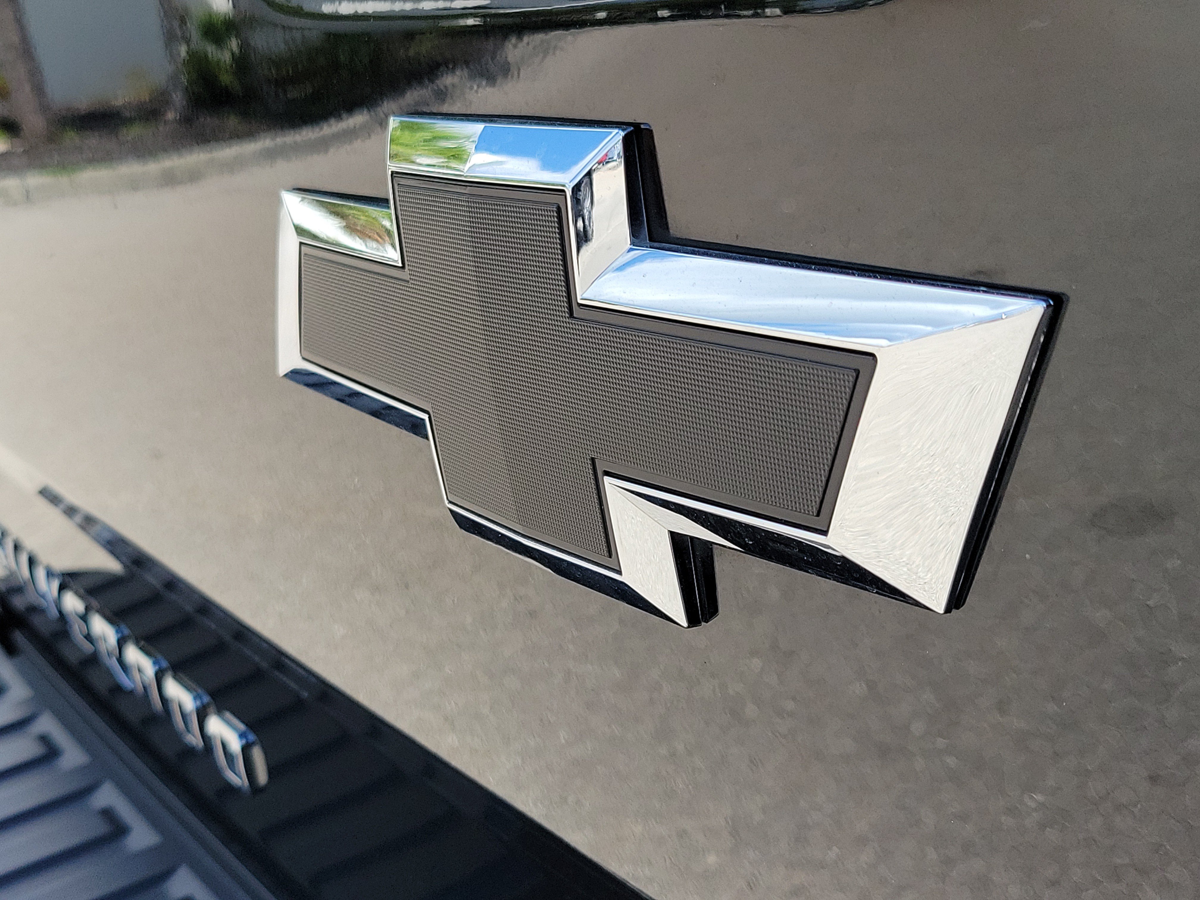 Used 2018 Chevrolet Silverado 1500 LTZ RWD image 9