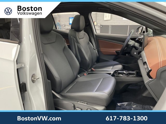 Used 2021 Volkswagen ID.4 Pro S image 13