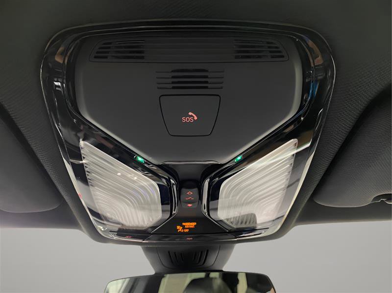 Used 2020 BMW X5 xDrive40i w/ Premium Package image 16