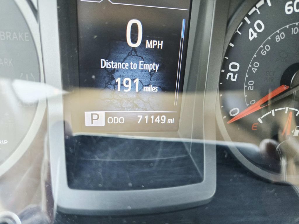 Used 2021 Toyota Tacoma SR AWD/4WD image 24