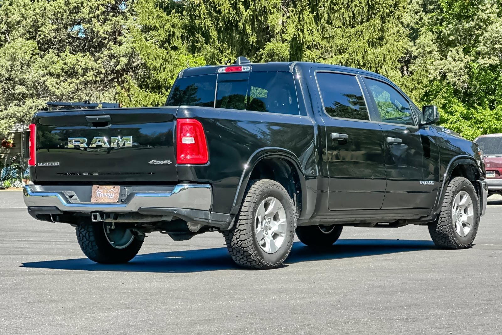 Used 2025 RAM 1500 Big Horn AWD/4WD image 4