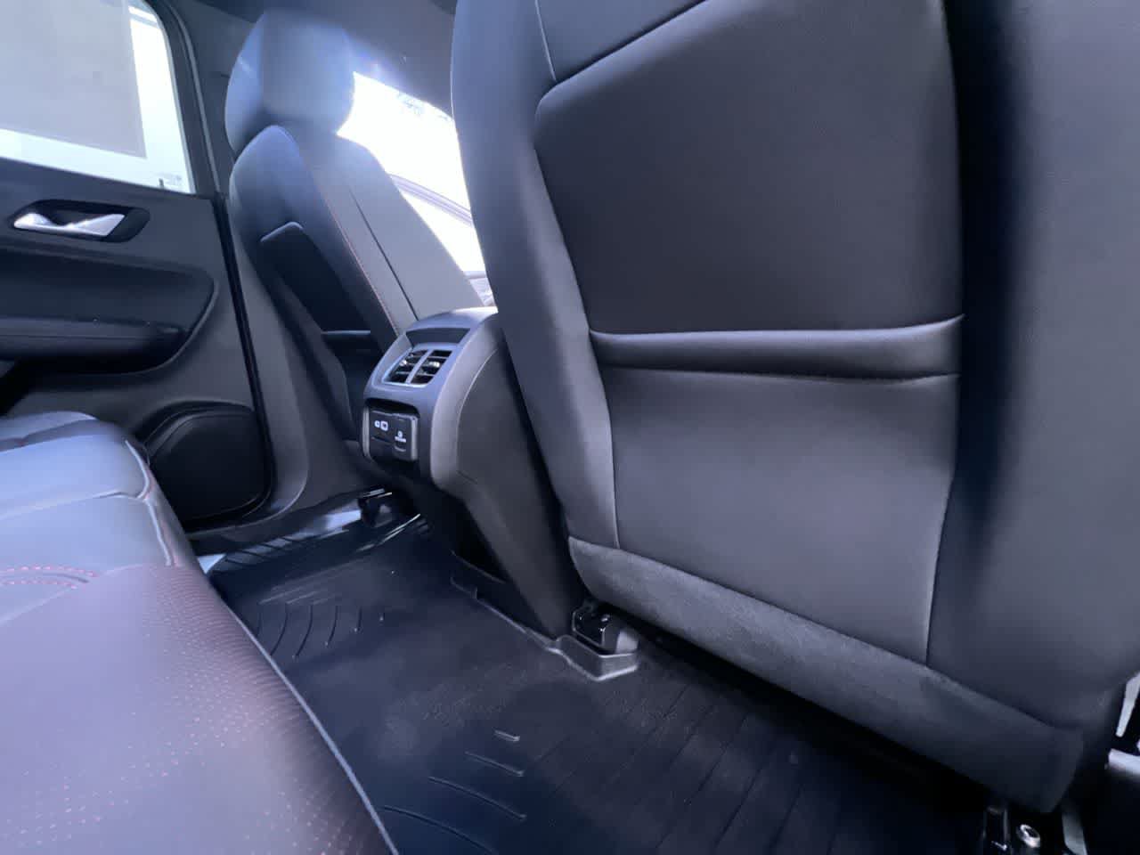 Used 2023 Chevrolet Blazer RS w/ Driver Confidence II Package FWD image 41
