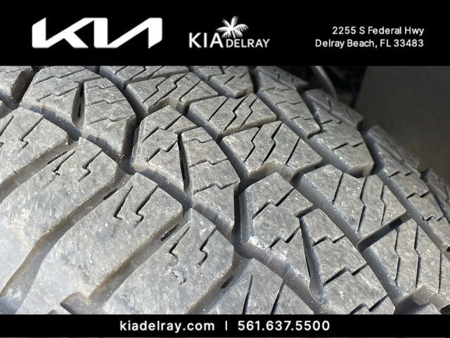 Used 2019 Toyota Tacoma TRD Sport image 28