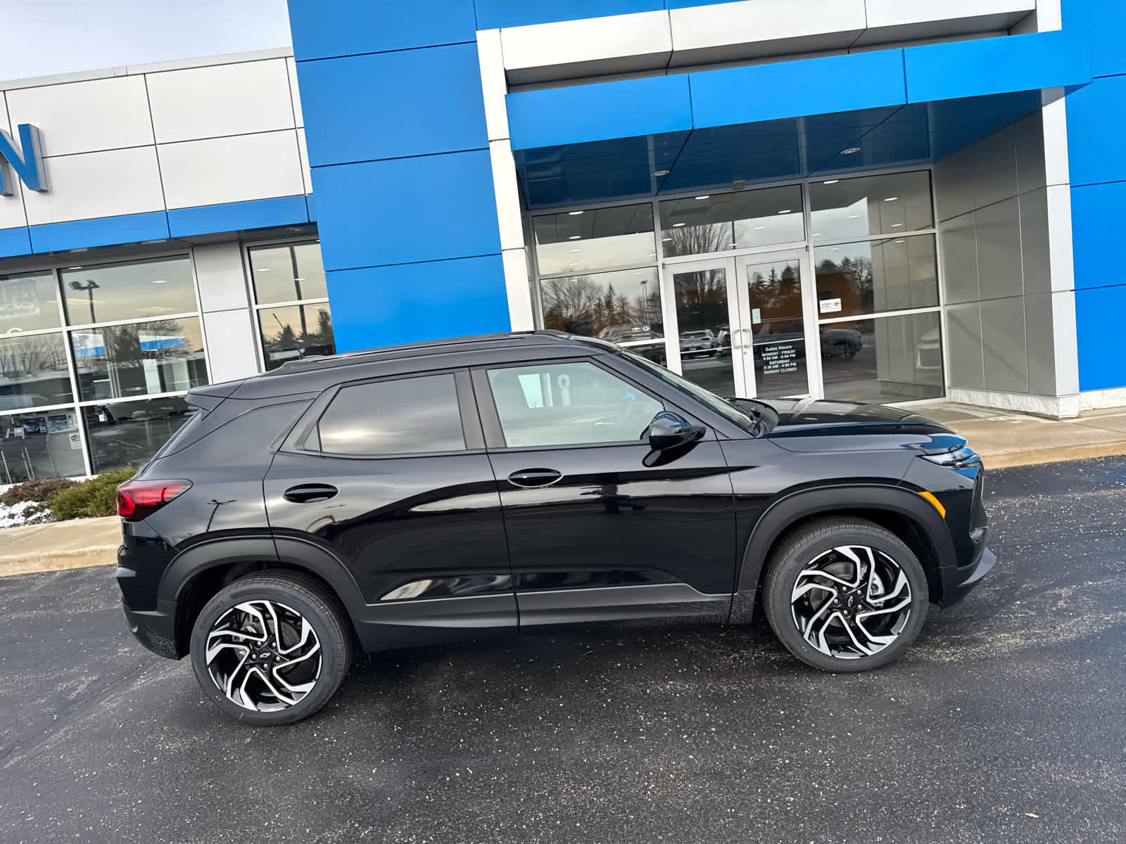 New 2026 Chevrolet TrailBlazer RS w/ Convenience Package image 3