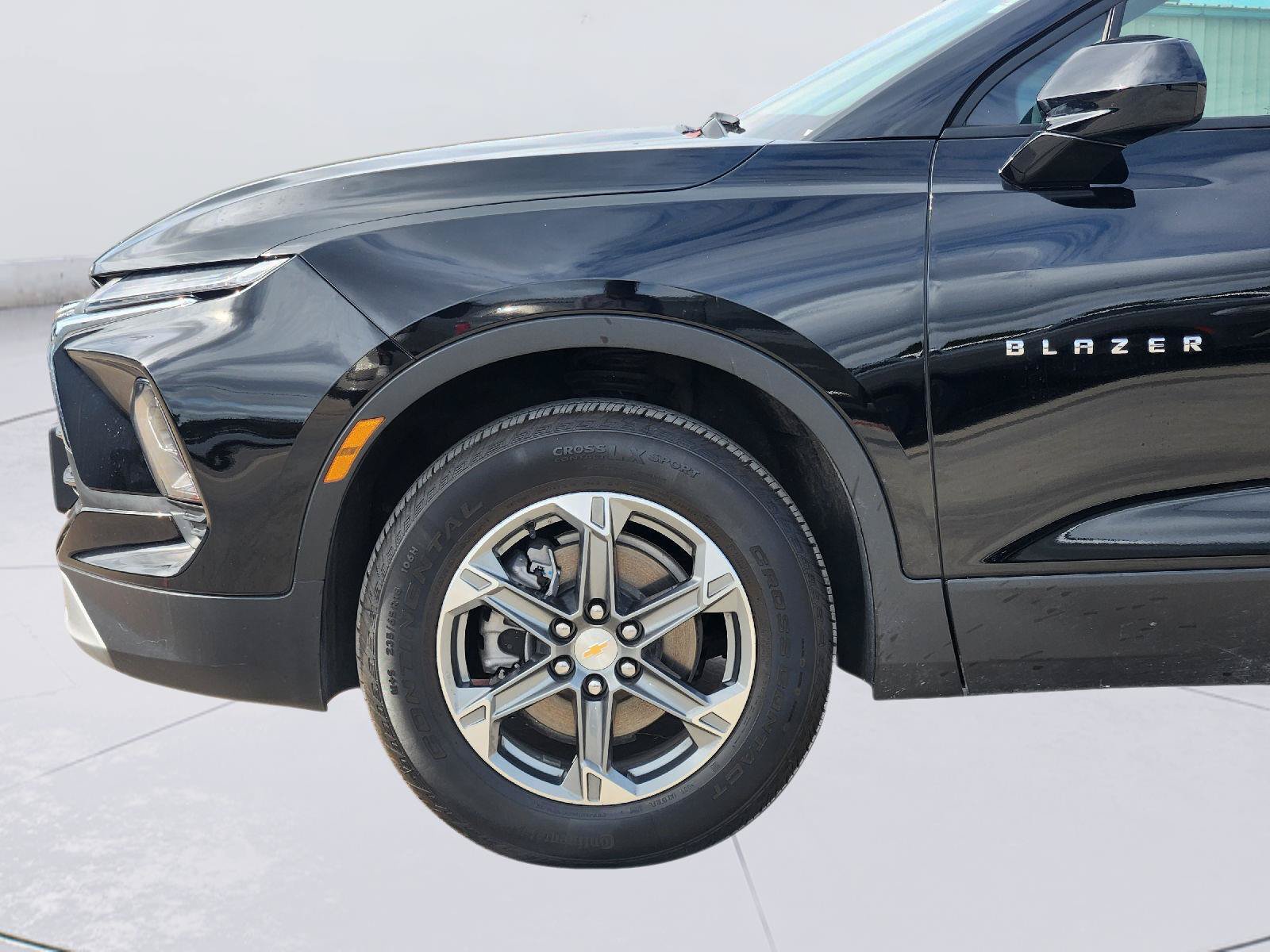 Certified 2026 Chevrolet Blazer LT FWD image 9
