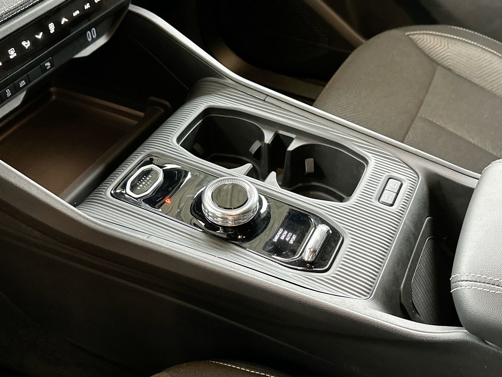 New 2026 Jeep Cherokee Laredo AWD/4WD image 19
