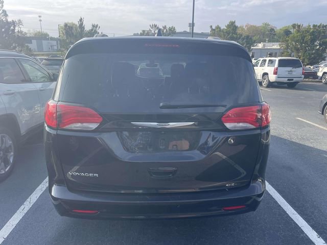 Used 2021 Chrysler Voyager Lxi image 7