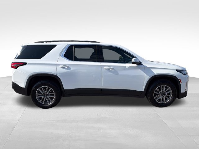 Used 2022 Chevrolet Traverse LT FWD image 8
