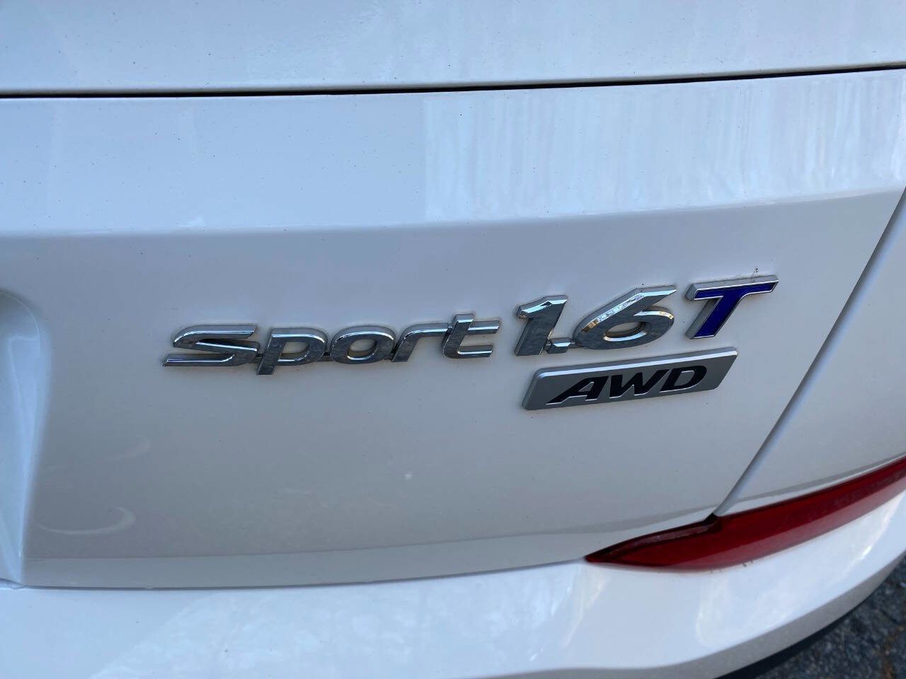 Used 2017 Hyundai Tucson Sport w/ Cargo Package image 39