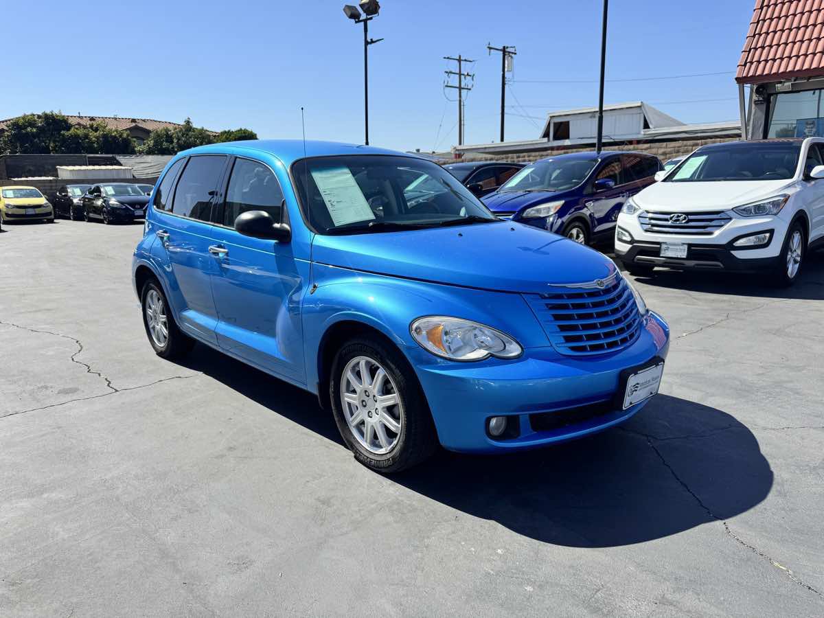 Used 2008 Chrysler PT Cruiser Touring FWD image 8