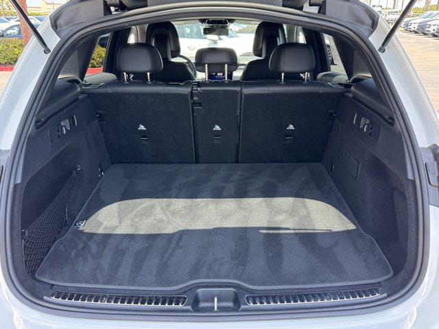 Used 2025 Mercedes-Benz GLC 300 4MATIC image 14