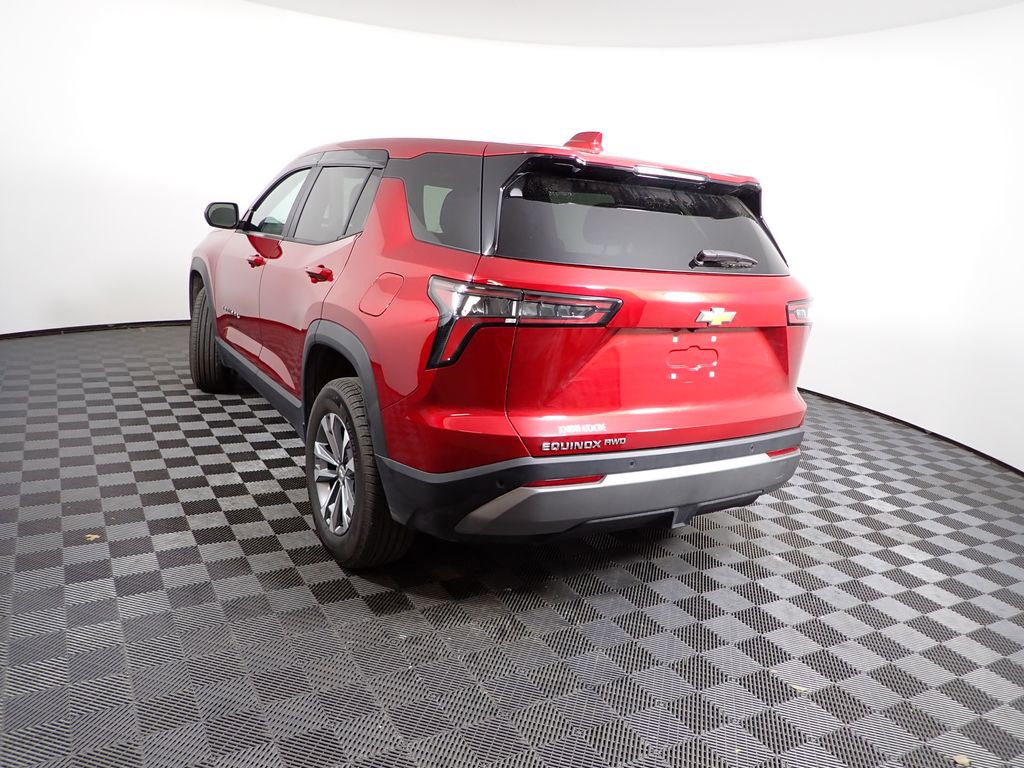 Used 2026 Chevrolet Equinox LT image 13