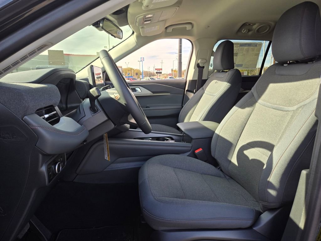 New 2026 Ford Explorer Active image 16