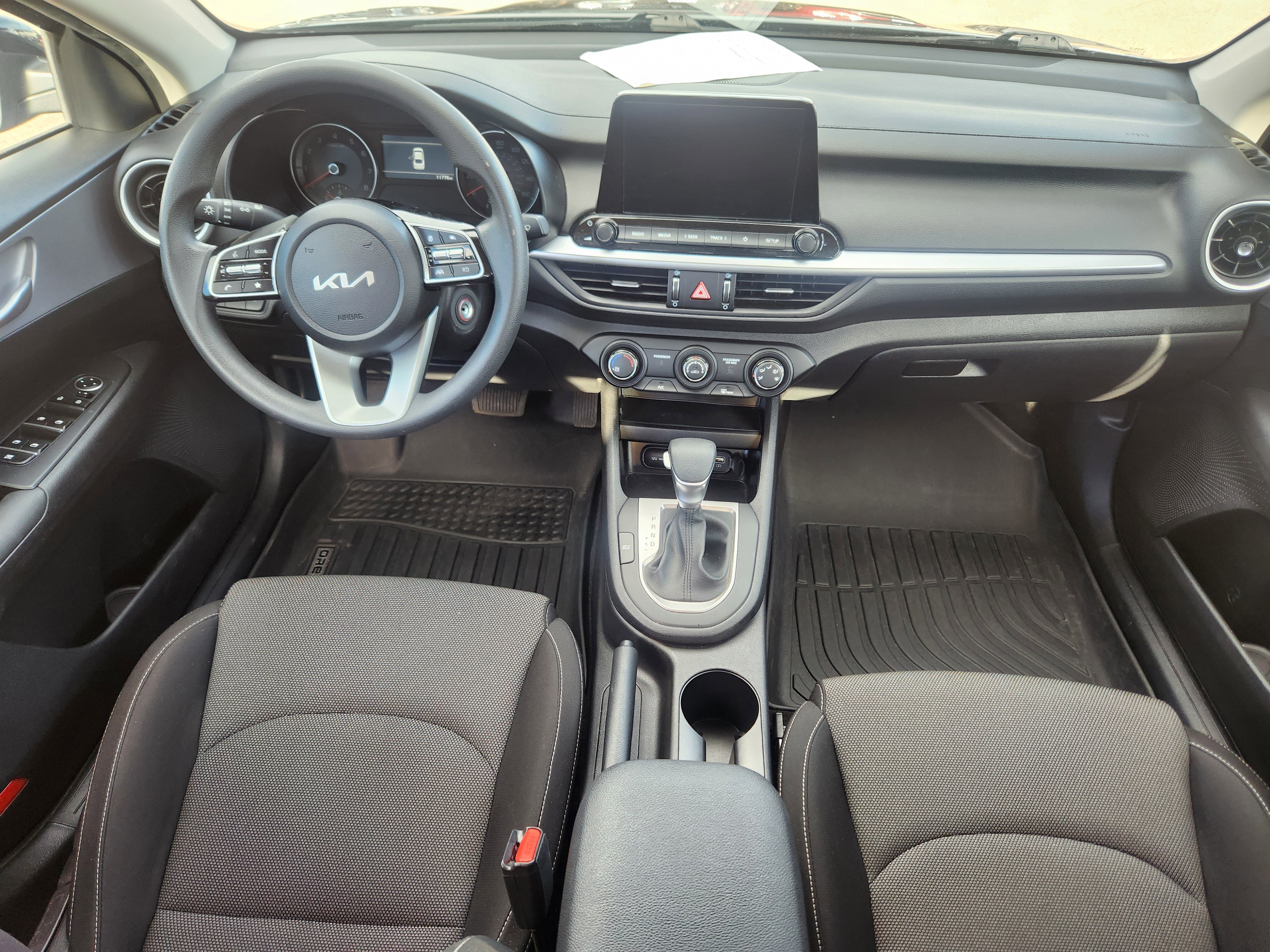 Used 2024 Kia Forte LX image 19