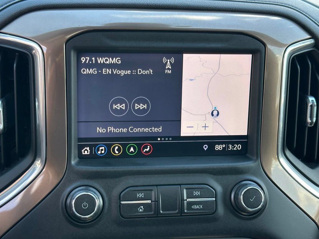 Used 2019 Chevrolet Silverado 1500 High Country w/ Technology Package AWD/4WD image 32