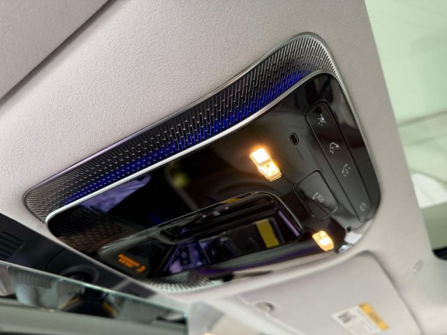 Certified 2023 Mercedes-Benz EQS AMG 4MATIC image 31
