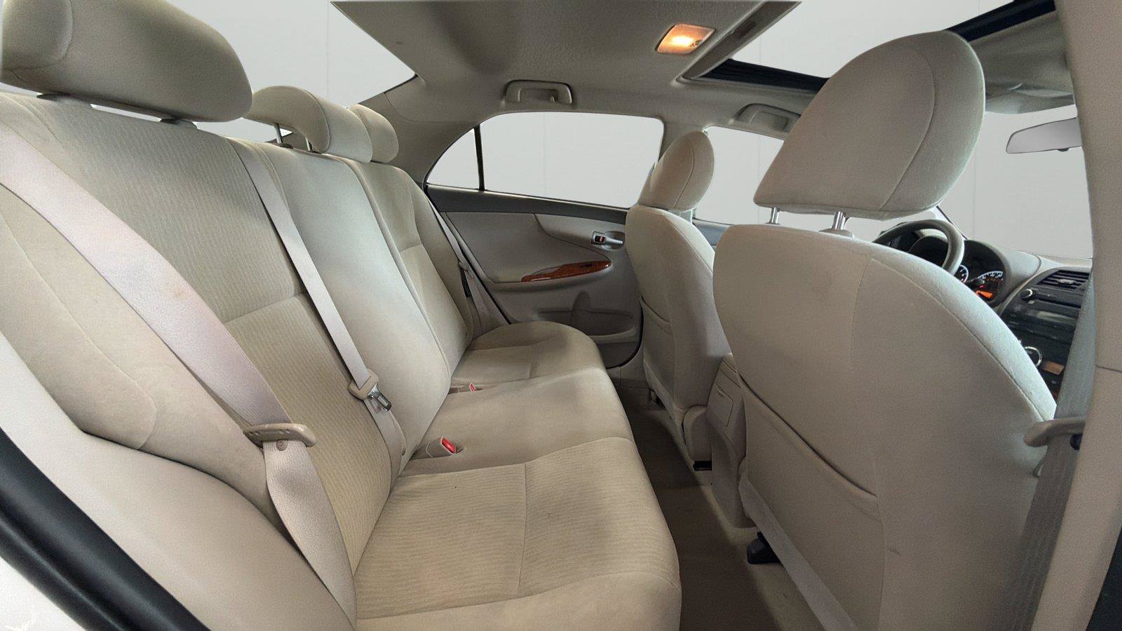 Used 2010 Toyota Corolla XLE FWD image 13