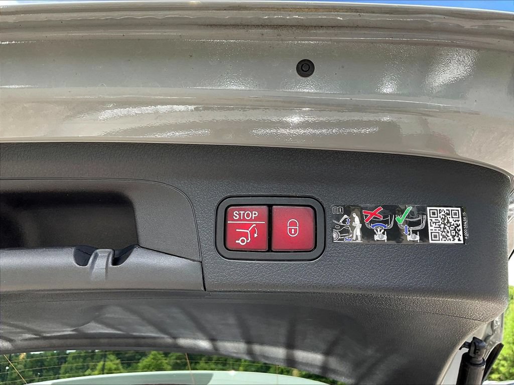 Used 2026 Mercedes-Benz GLE 450 4MATIC image 39