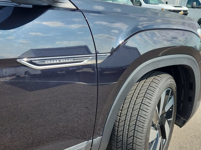 Used 2024 Volkswagen Atlas Cross Sport SE FWD image 18