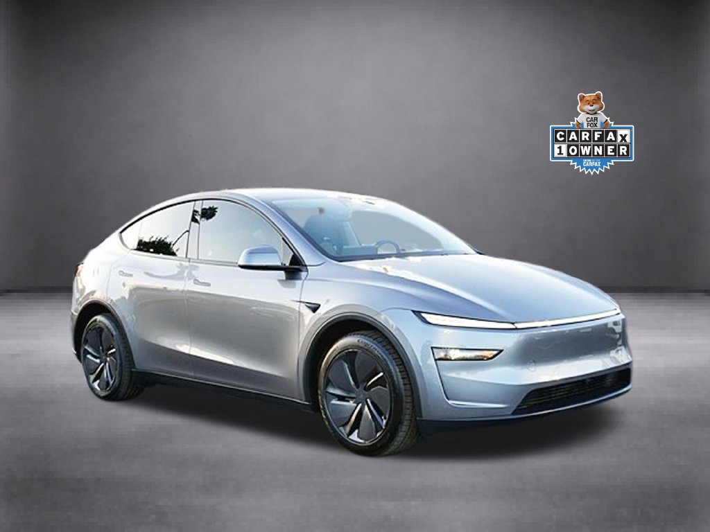 Used 2026 Tesla Model Y Long Range AWD/4WD image 2