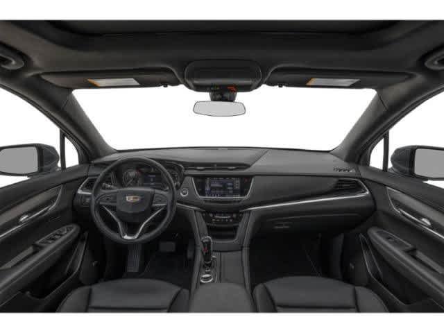Certified 2025 Cadillac XT6 Luxury FWD image 7
