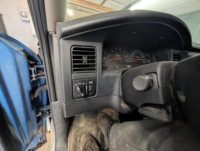 Used 2004 Dodge Dakota SLT w/ PWR Convenience Group AWD/4WD image 40