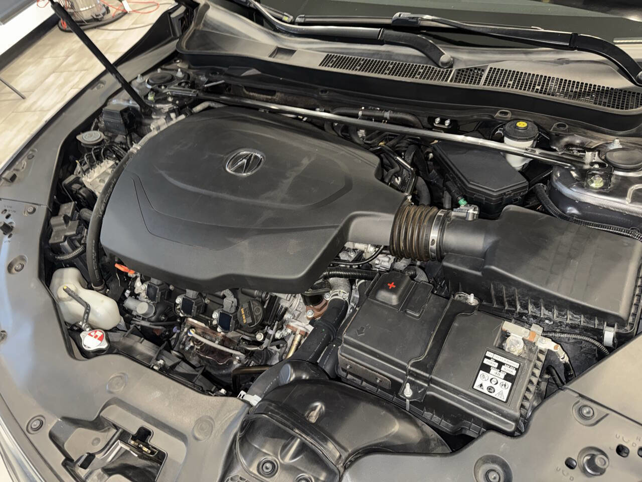 Used 2017 Acura TLX V6 w/ Advance Package image 30