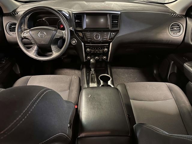 Used 2020 Nissan Pathfinder SV FWD image 19