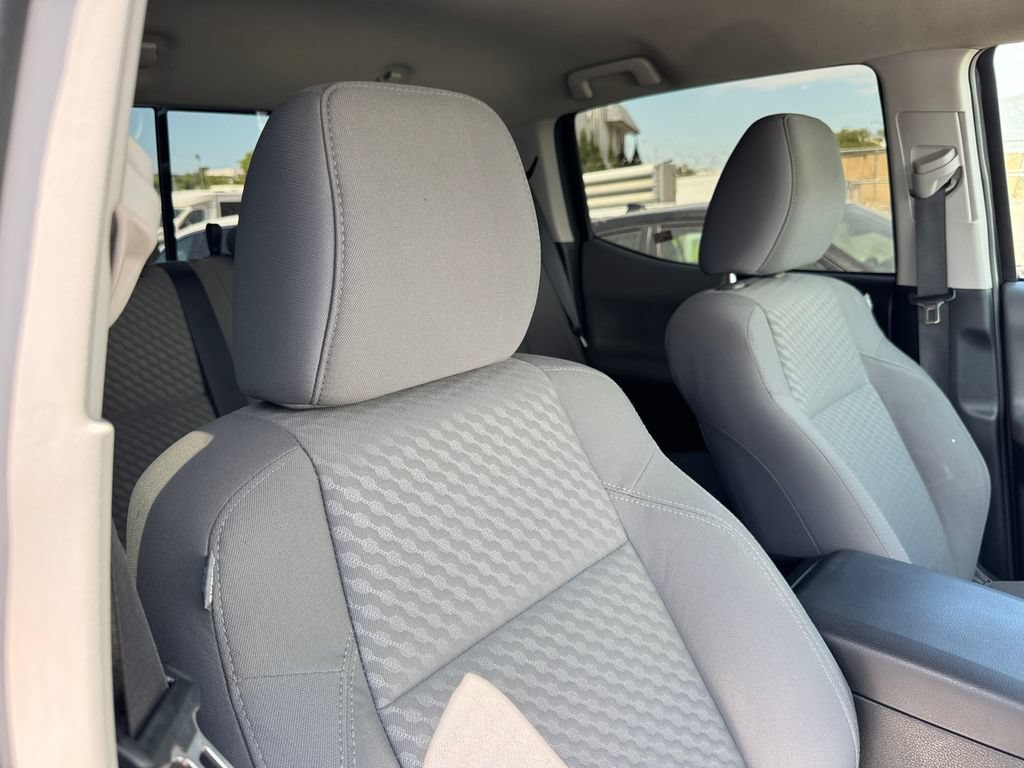 Used 2021 Toyota Tacoma SR5 w/ Blackout Package (TMS) AWD/4WD image 16