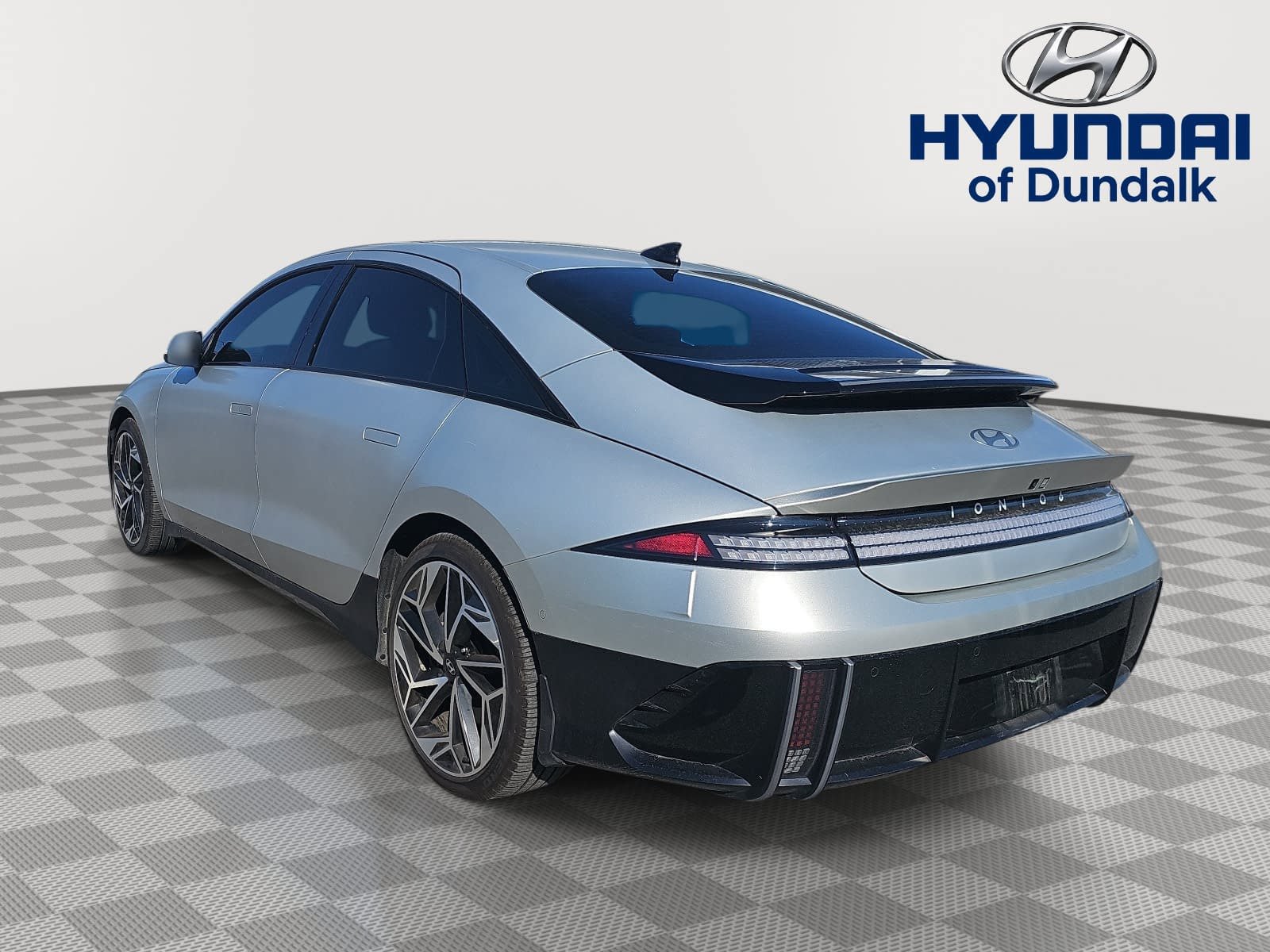 Used 2023 Hyundai Ioniq 6 Limited RWD image 6