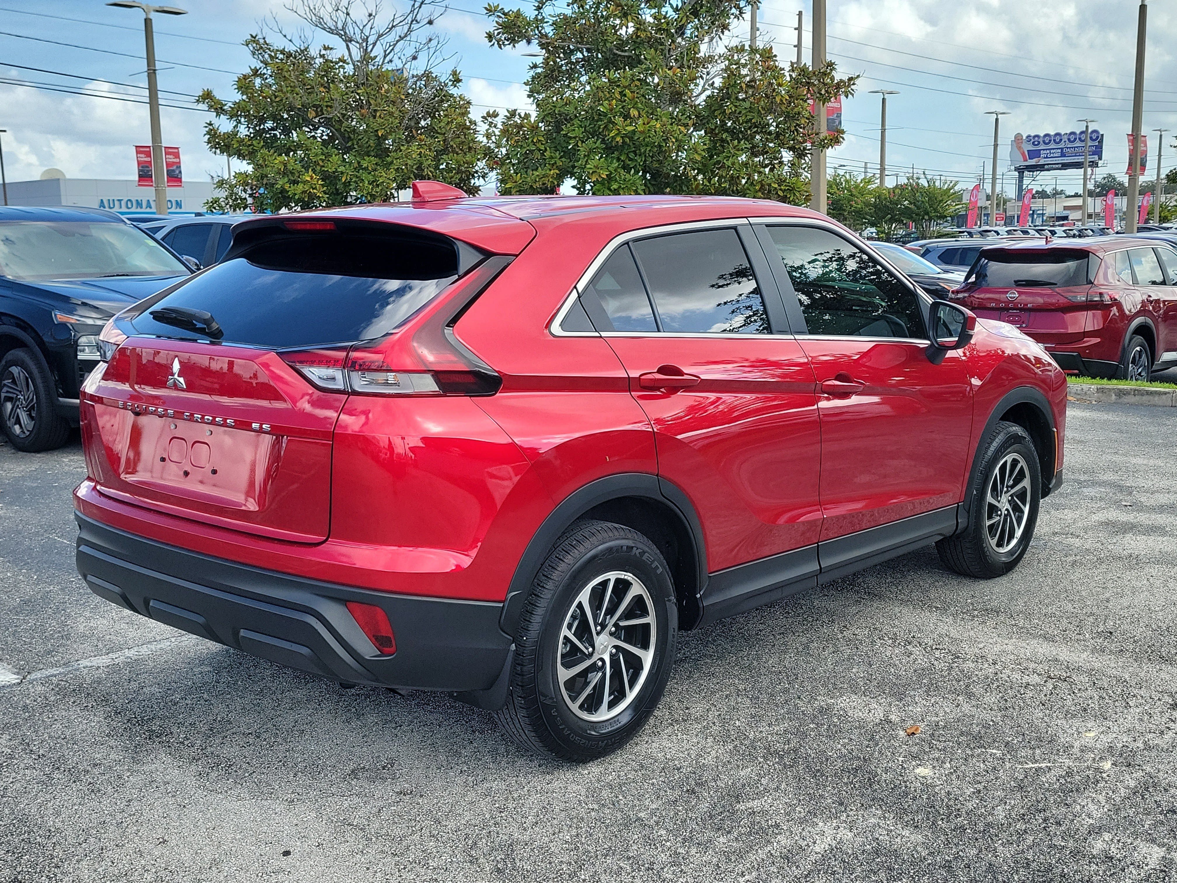 Used 2025 Mitsubishi Eclipse Cross ES AWD/4WD image 4