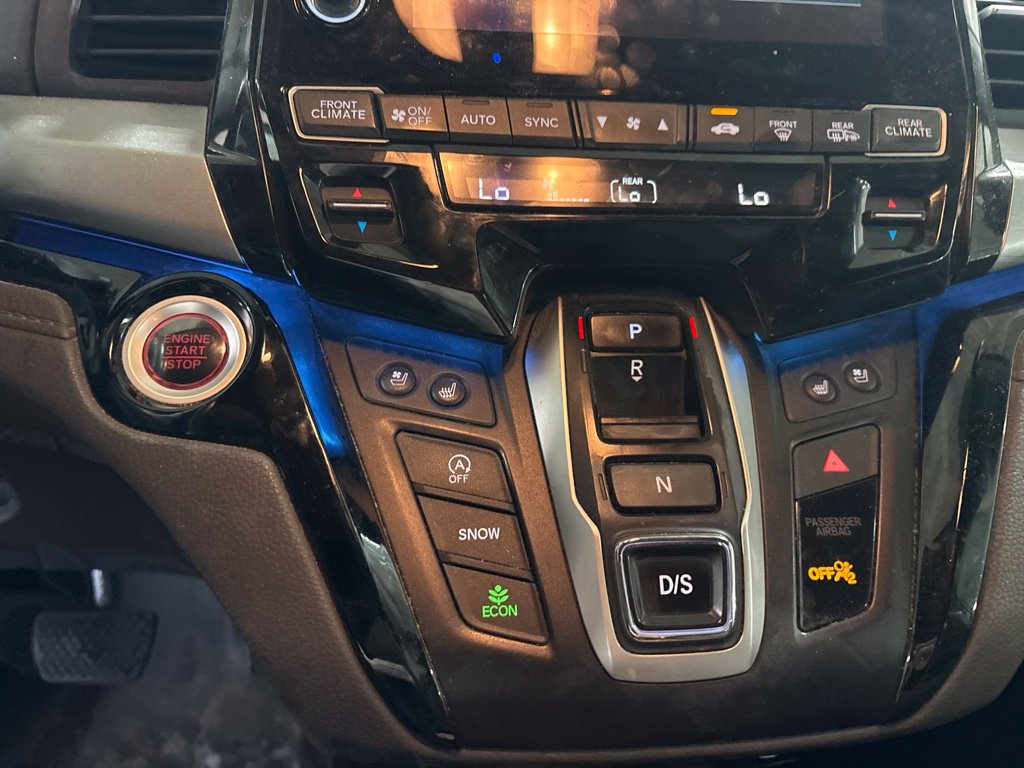 Used 2018 Honda Odyssey Elite image 17