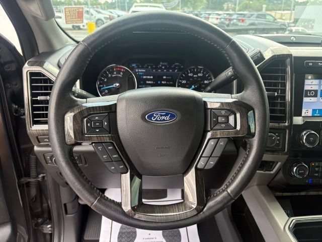 Used 2019 Ford F250 Lariat w/ Lariat Ultimate Package AWD/4WD image 17