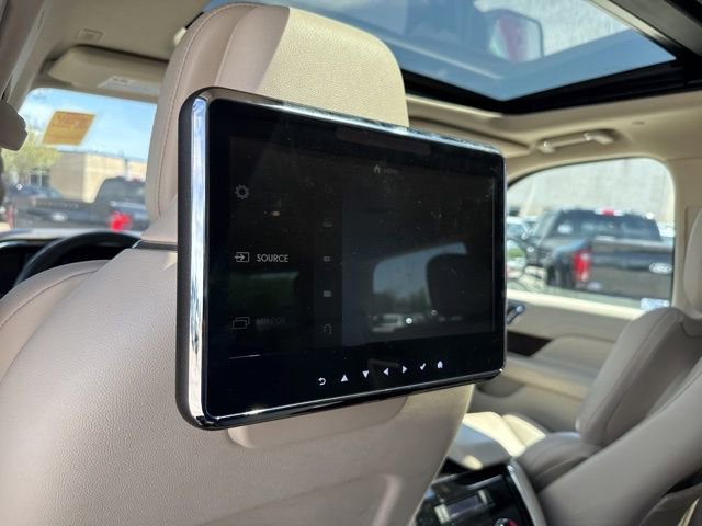 Used 2020 Lincoln Navigator Reserve w/ Luxury Package AWD/4WD image 18