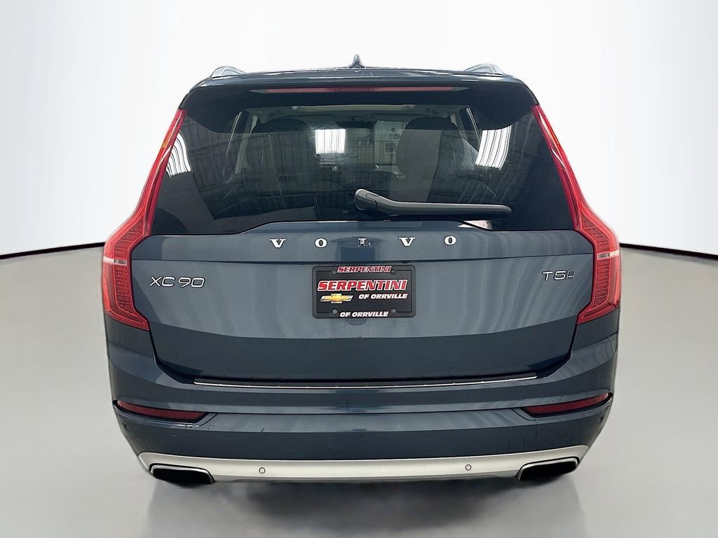 Used 2020 Volvo XC90 T5 Momentum w/ Protection Package Premier AWD/4WD image 7