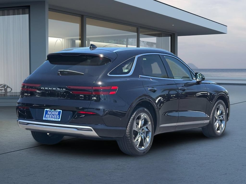 Used 2023 Genesis Electrified GV70 AWD/4WD image 4
