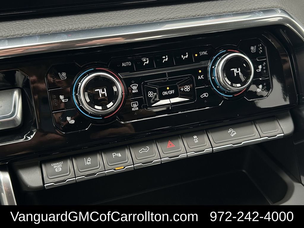 New 2026 GMC Sierra 2500 Denali w/ Denali Reserve Package image 18