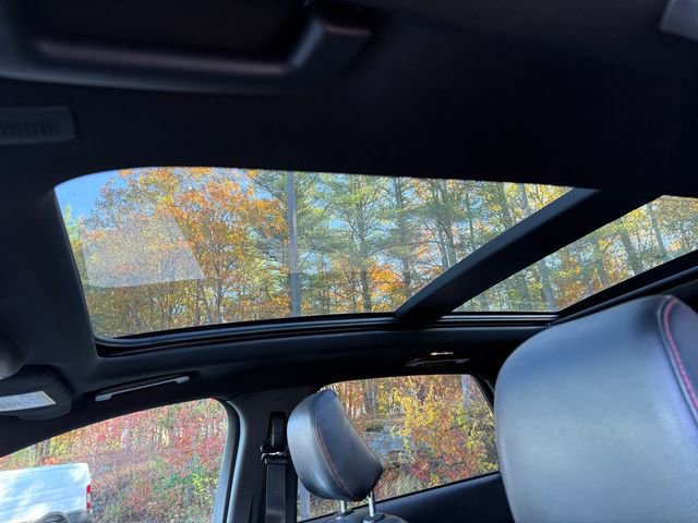 Certified 2022 Ford Edge ST-Line AWD/4WD image 7