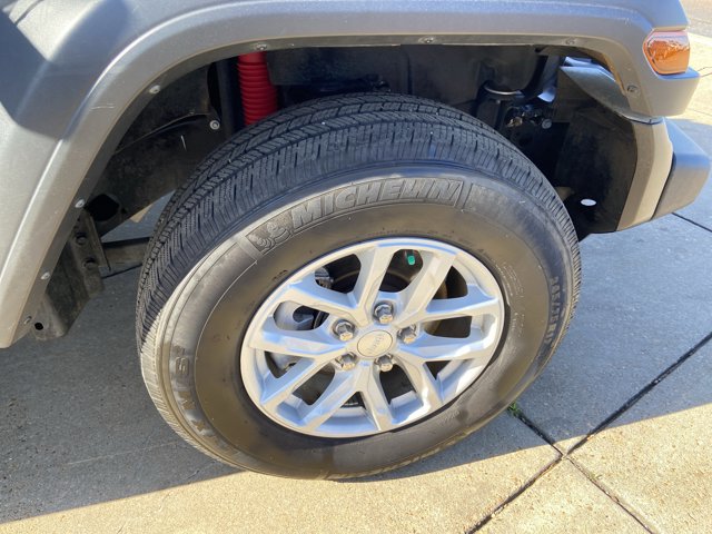 Used 2023 Jeep Wrangler Sport S w/ Sun And Sound Package image 35