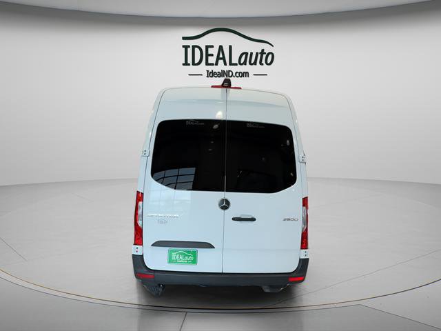 Used 2025 Mercedes-Benz Sprinter 2500 image 6