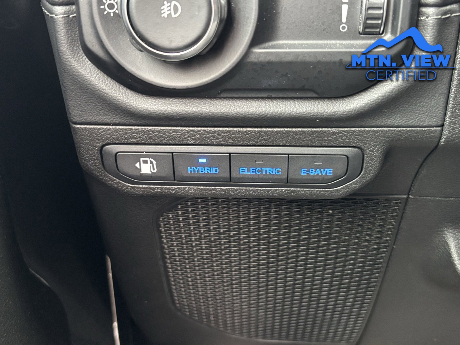 Used 2024 Jeep Wrangler Unlimited Rubicon 4xe image 22