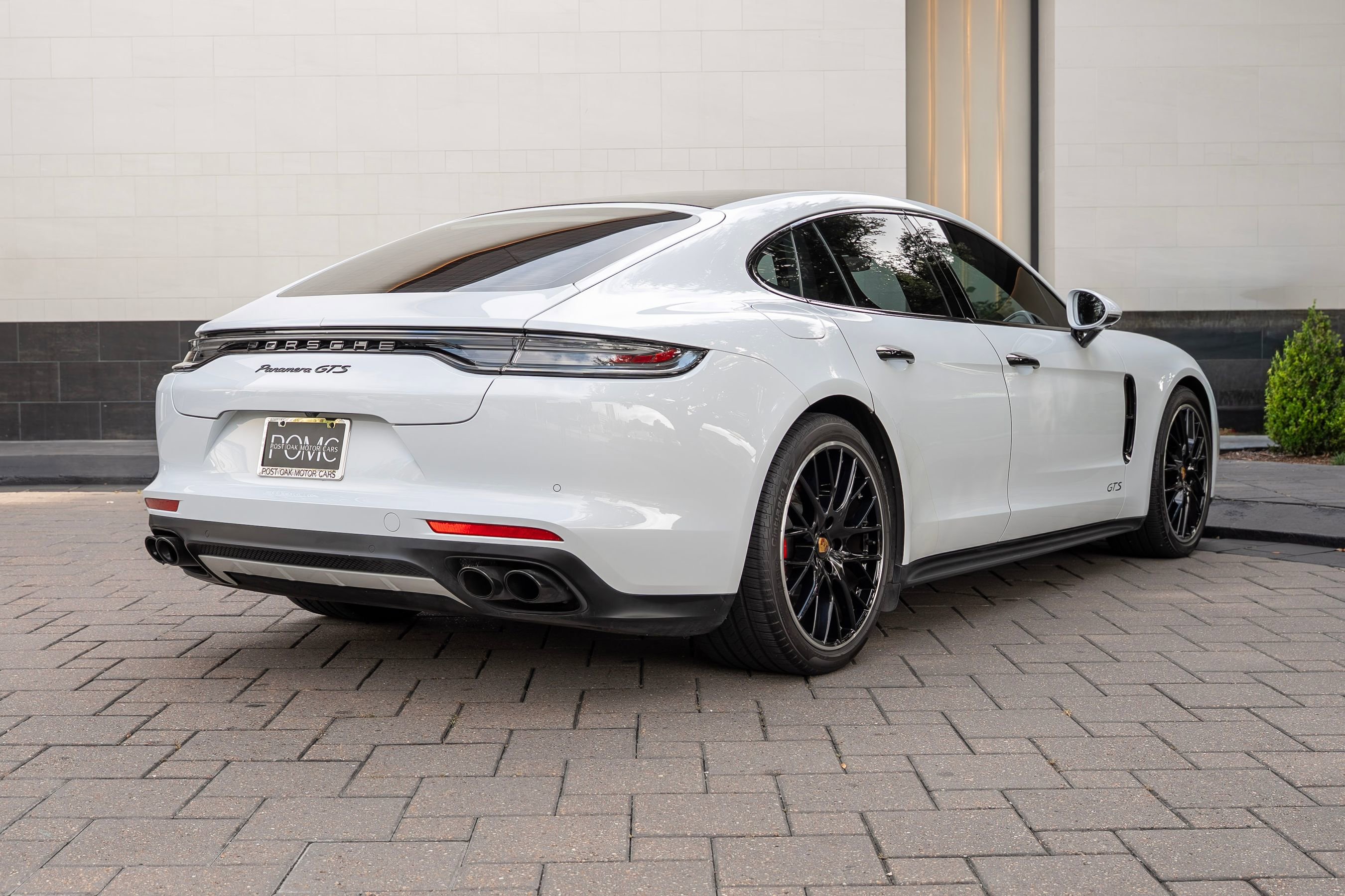 Used 2023 Porsche Panamera GTS AWD/4WD image 3