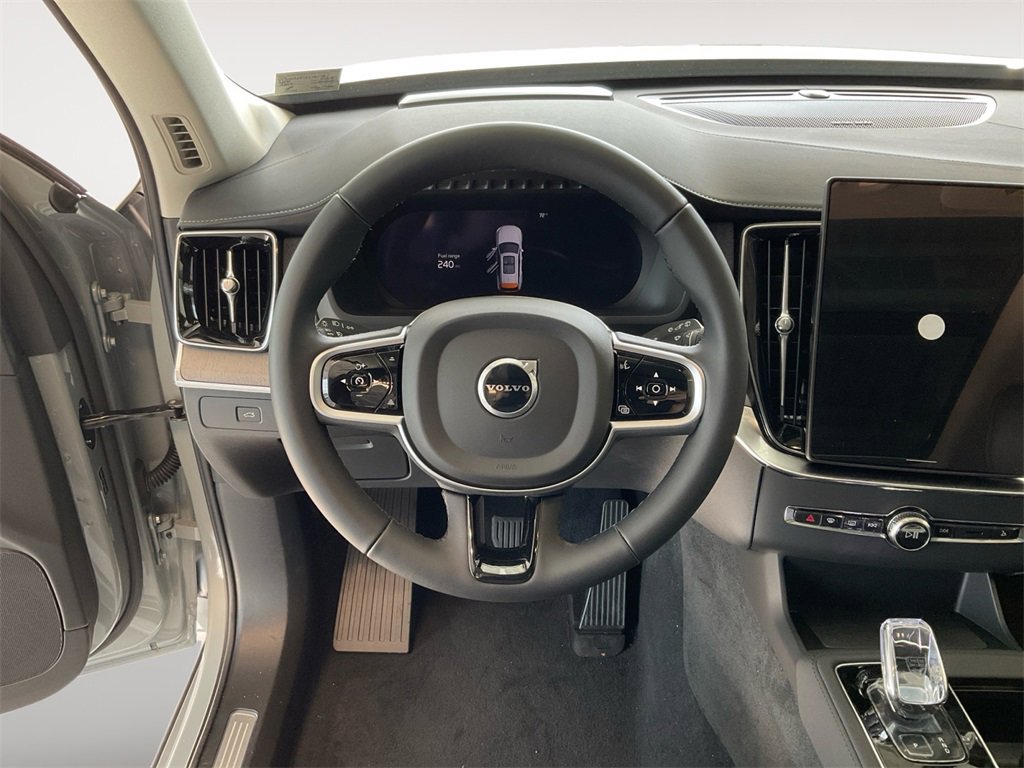 New 2026 Volvo XC90 B6 Ultra image 12