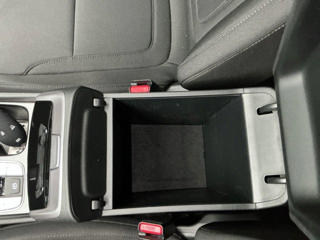 Used 2025 Hyundai Tucson SE FWD image 32