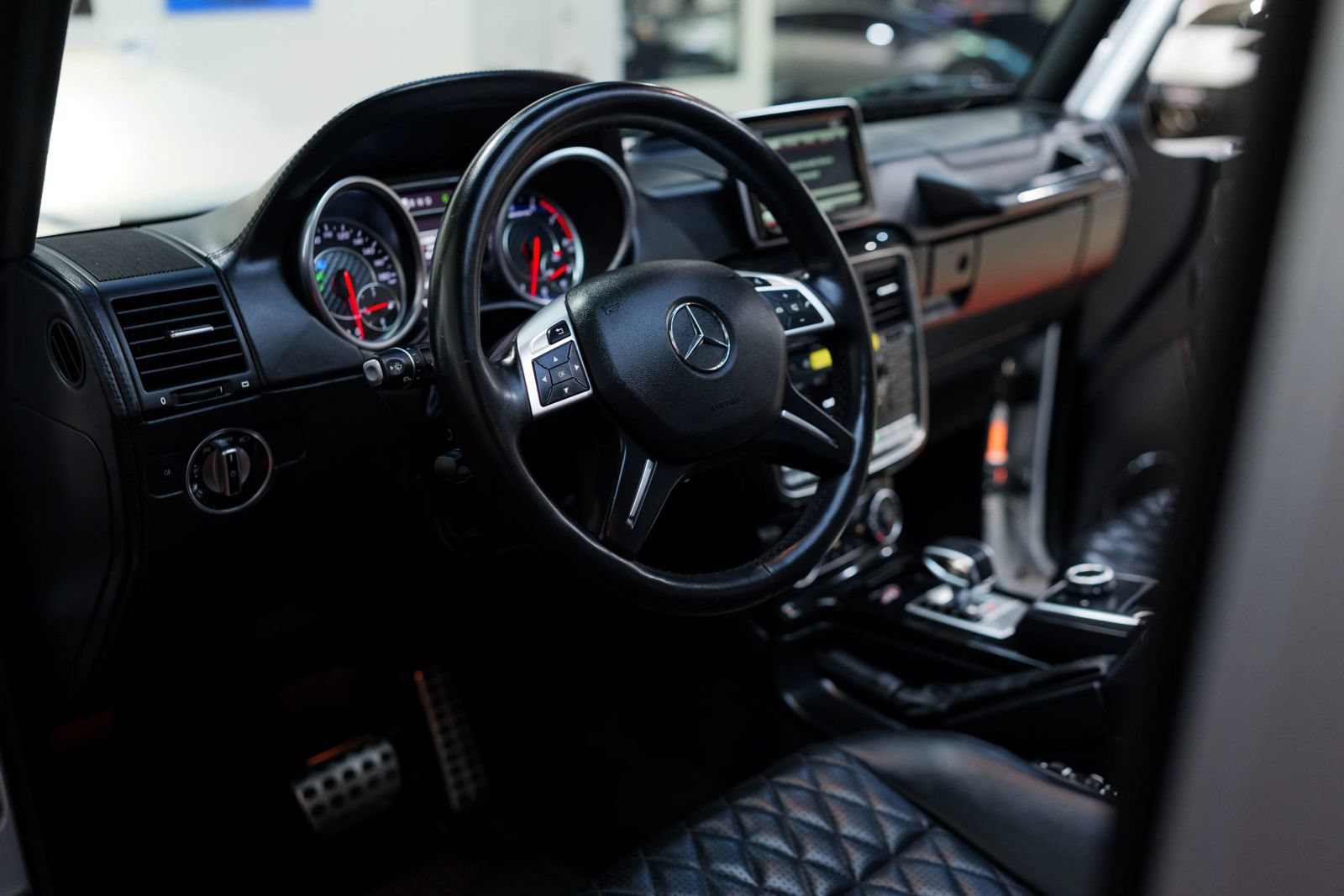 Used 2016 Mercedes-Benz G 63 AMG 4MATIC image 37