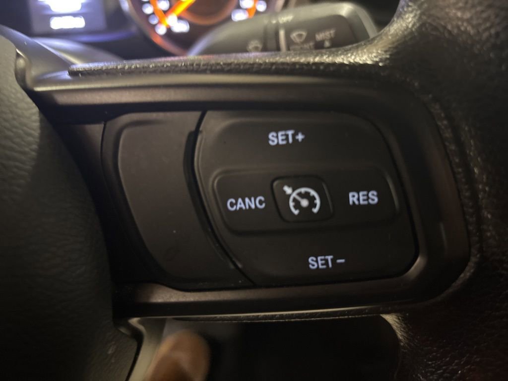 Used 2022 Jeep Gladiator Sport w/ Trailer Tow Package AWD/4WD image 17